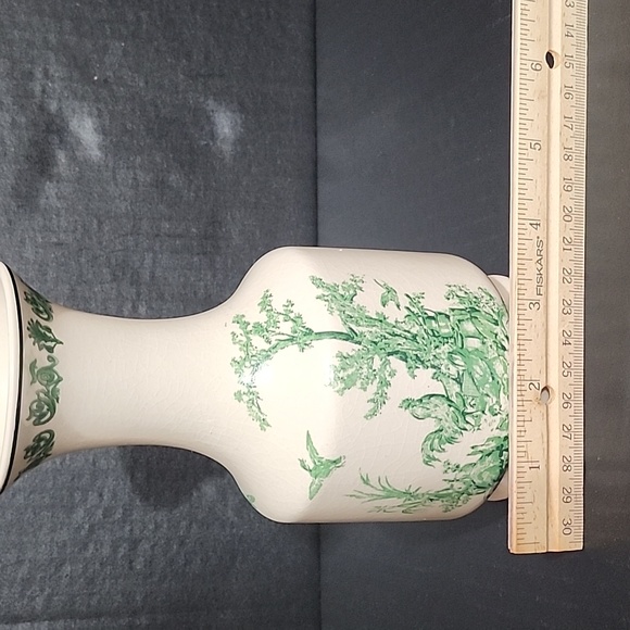 "K's Collection" Vintage Green & Cream Vase, Rooster, Pheasants, Foliage, 7” - Picture 6 of 7